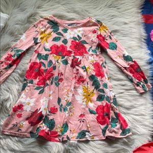 Old navy dress size 4t